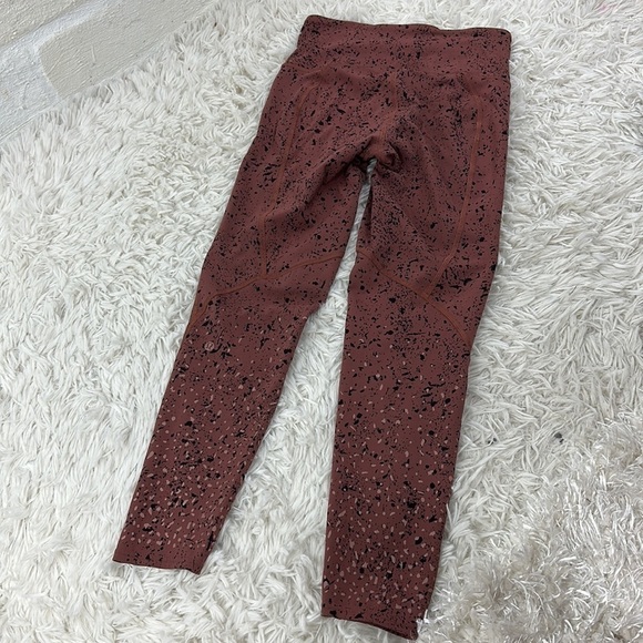 Lululemon To The Beat Tight Reflective 24" *lululemon X SoulCycle Tempo Splatter - Picture 6 of 7